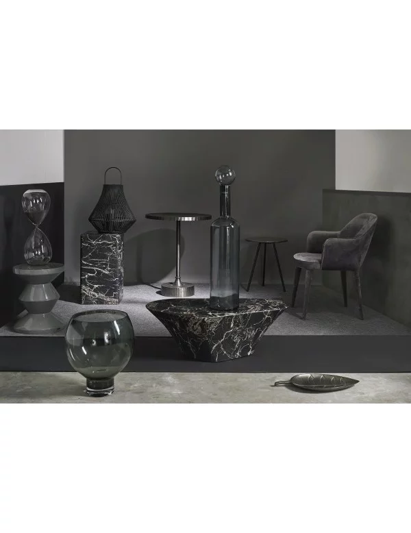 Tavolini di design in marmo nero Pols potten