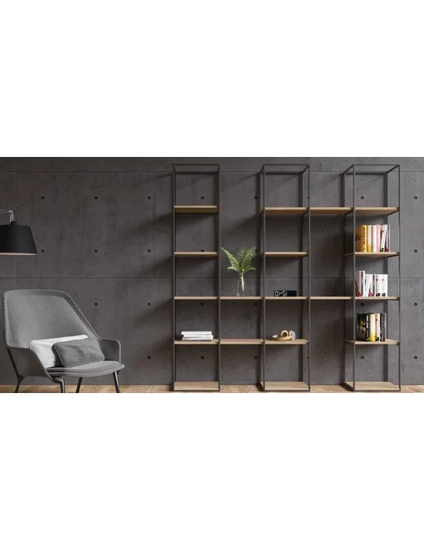 Bücherregal im skandinavischen Design bringt mich nach Hause
