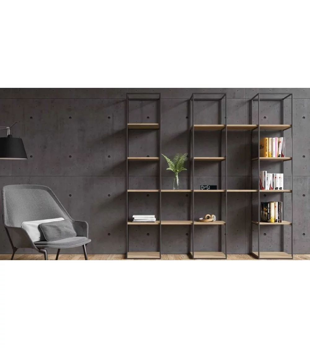 Bücherregal im skandinavischen Design bringt mich nach Hause