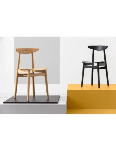 CANVA Scandinavian design wooden chair - TAKE ME HOME