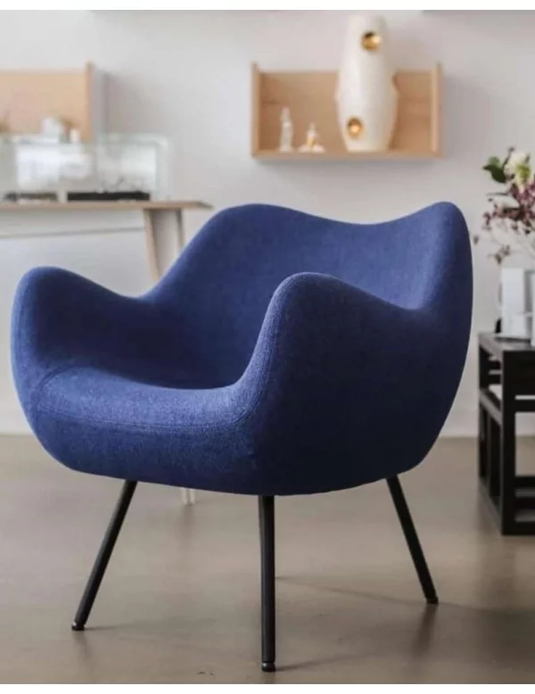 Sillón lounge de diseño RM58 soft - VZOR azul
