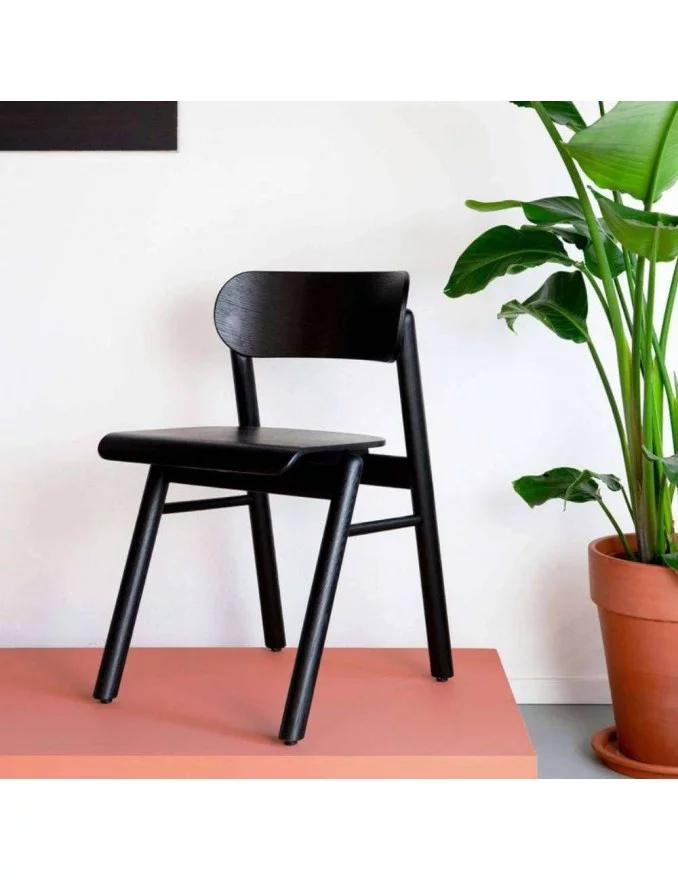 Chaise en bois noir design HONZA - TAKE ME HOME