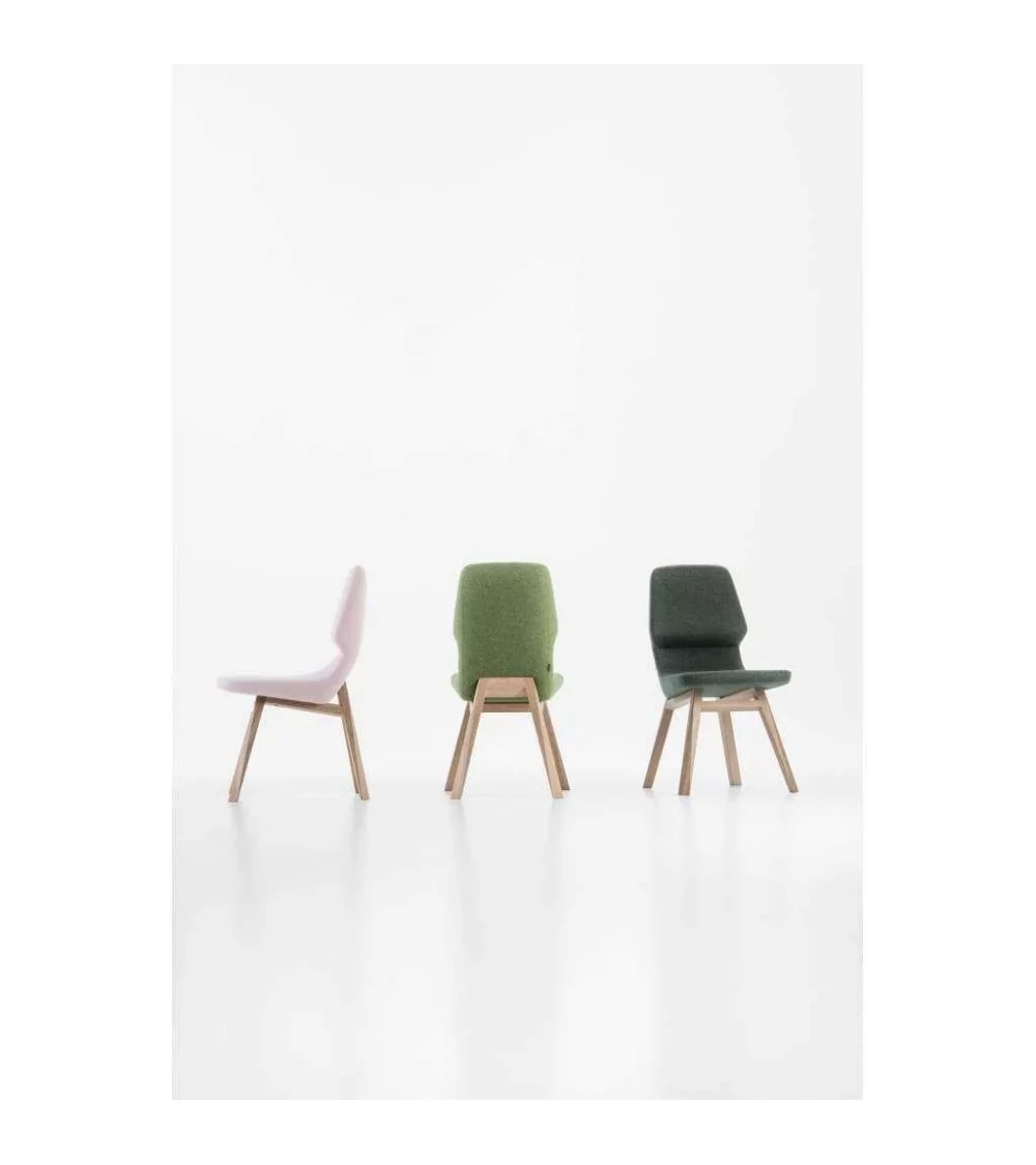OBLIQUE Prostoria Design Stuhl aus Massivholz